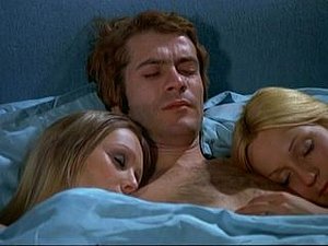 Alpha France - French porn - Full Movie - Les Plaisirs Fous (1977)