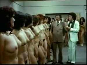 CMNF Vintage Hairy MILFs